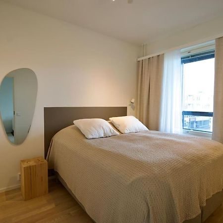 Enchanting One Bedroom Apartment โรวานิเอมิ ภายนอก รูปภาพ